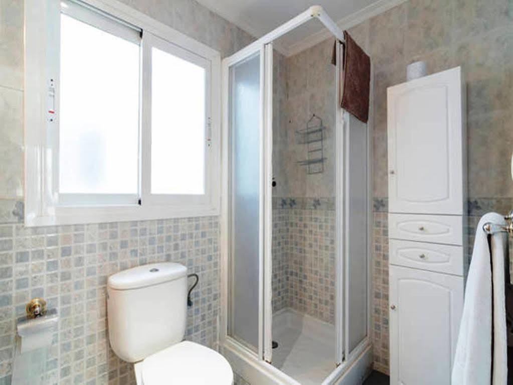 Vicenta Apartaments Torremolinos Eksteriør billede