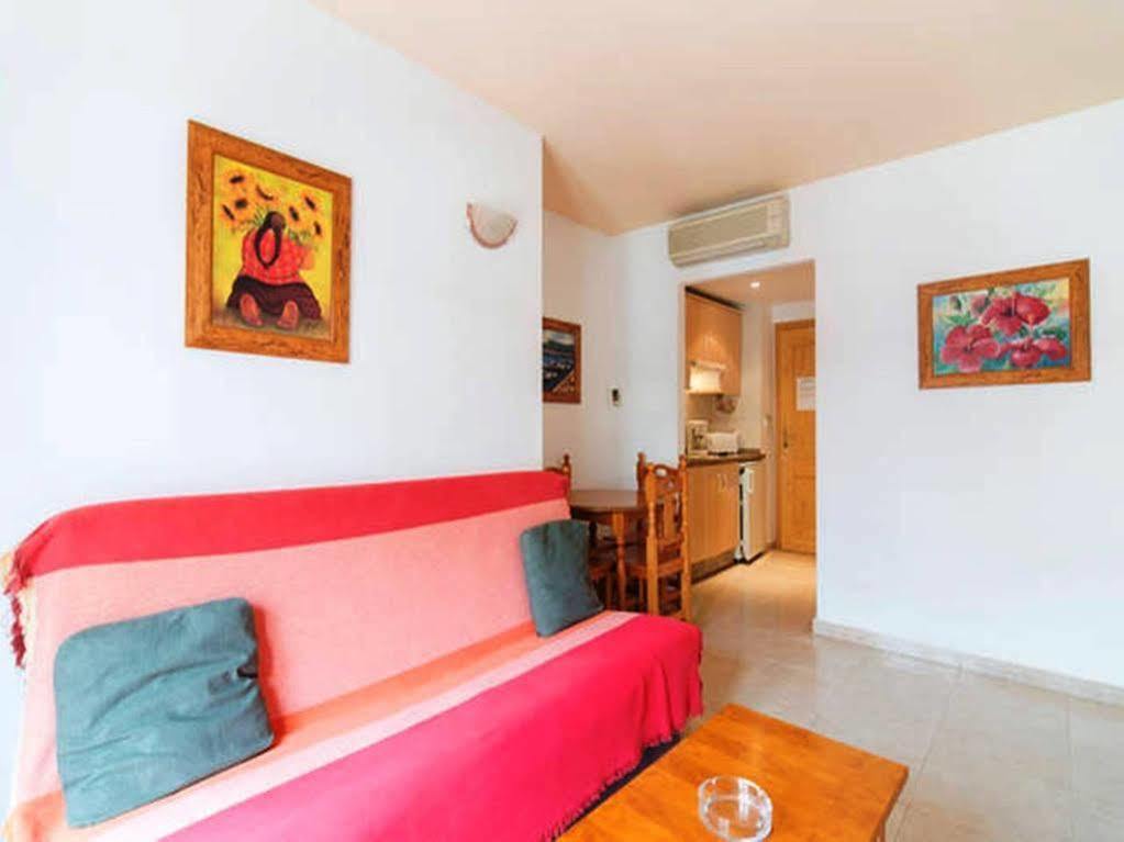 Vicenta Apartaments Torremolinos Eksteriør billede
